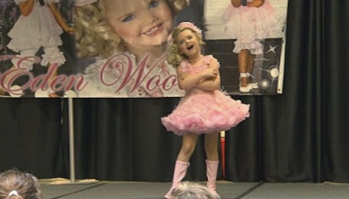 Everybody on the planet revered this little kid's allure. See, how she changed.