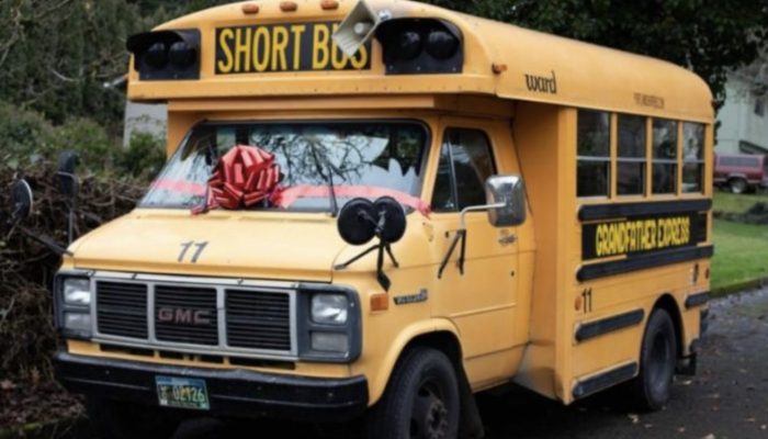 Their grandfather came up with the most brilliant alternative because the children lacked a school bus. You will be shocked to see the result.