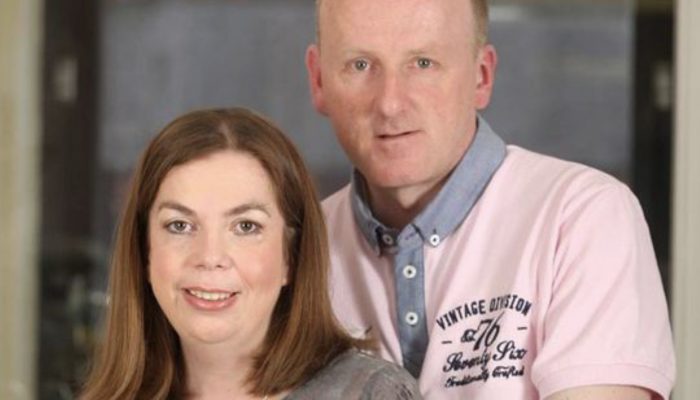 The couple, tring for about 10 years to have an baby, have made a unique story- with quadruplet girls. One couple and four happy children.