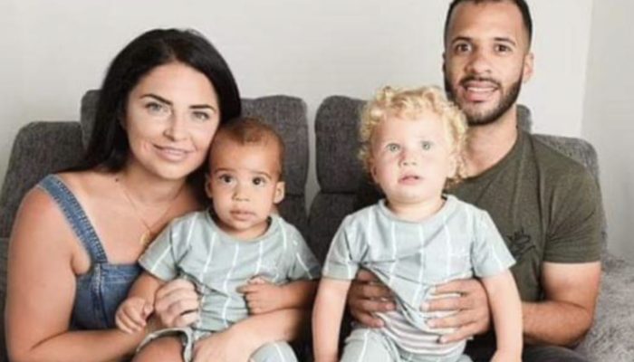 This couple had twins with white and black skin colors. The way they looked would attract everybody's heart.