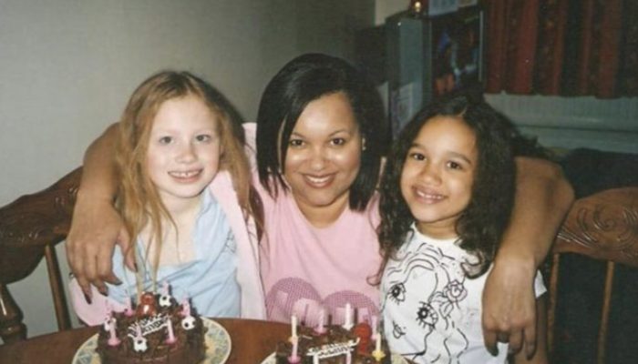 These lovely identical twins were born with distinctly different skin tones. Now they are both 27 years old.