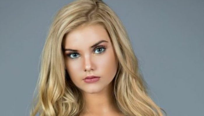 This little girl has won every beauty pageant since she was one year old, she is now 14 and has changed.