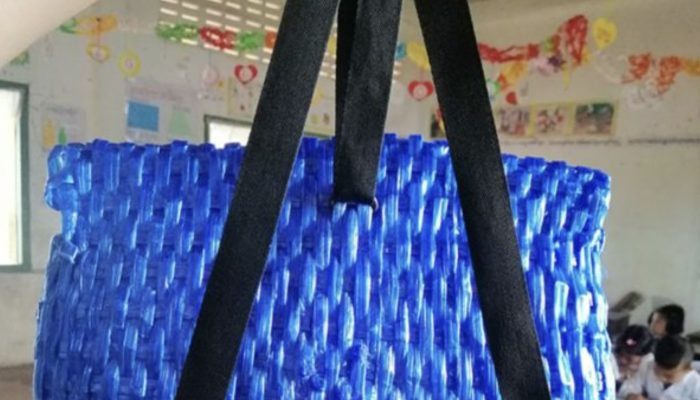 The father created his son's bag because he could not afford to buy one. The result is amazing.