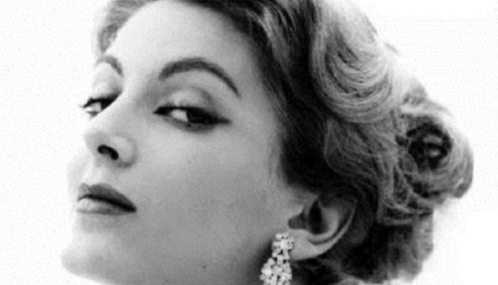 88-year-old well-known model displayed pictures from her younger years. You'll be shocked.