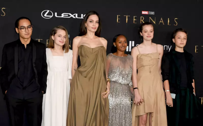 Angelina Jolie est connue comme une actrice de renommée mondiale et mère de nombreux enfants: Sa fille