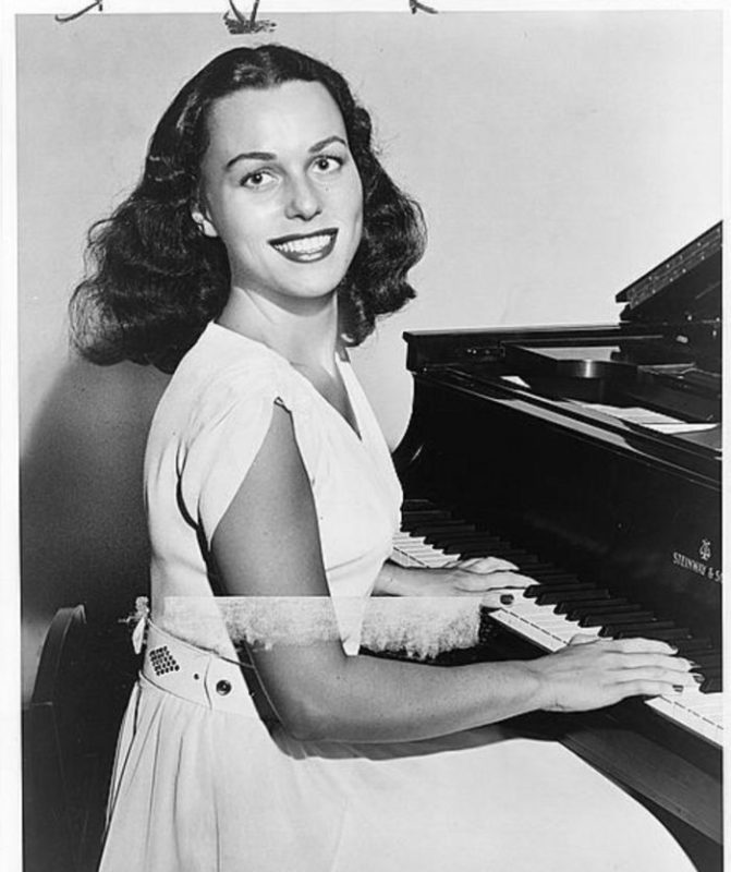 Bess Meyerson est la première et la seule juive qui a remporté le titre de Miss America