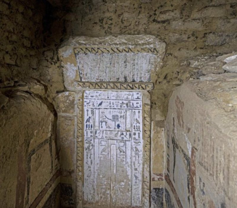 Internet a été choqué lorsque le rappeur Gims a révélé la véritable fonction des pyramides d'Égypte