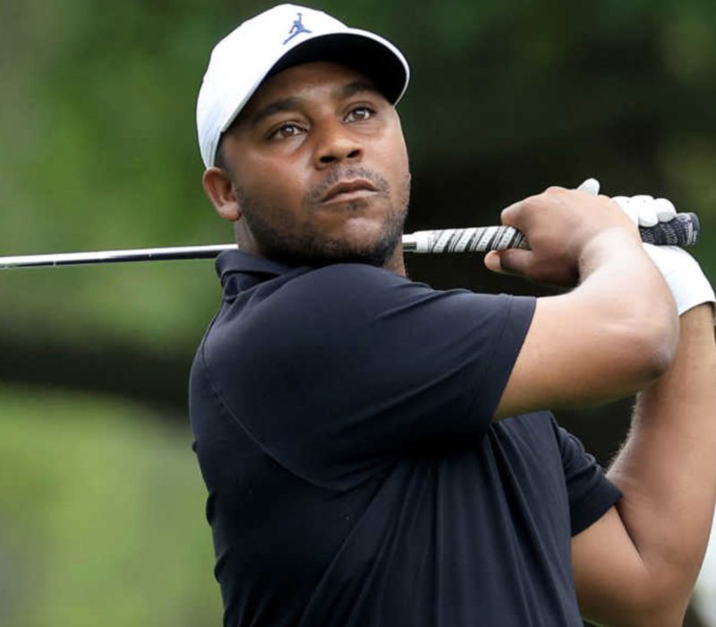 Le petit enfant du golfeur professionnel Harold Varner III a couru sur le green lors de la compétition Masters Par 3