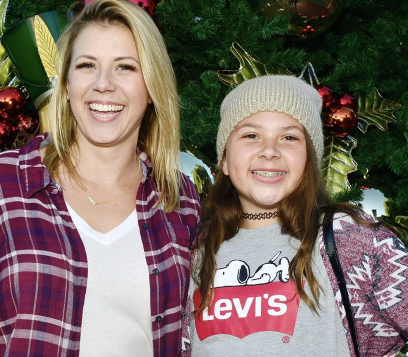 La ressemblance frappante entre la fille de Jodie Sweetin et sa célèbre mère a ravi les fans. C'est incroyable