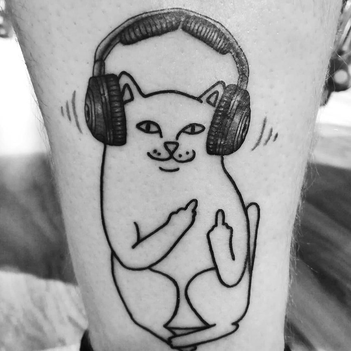 Comment supporter des tatouages ​​sans comprimés analgésiques?  Vous rirez juste apres savoir cette magnifique information
