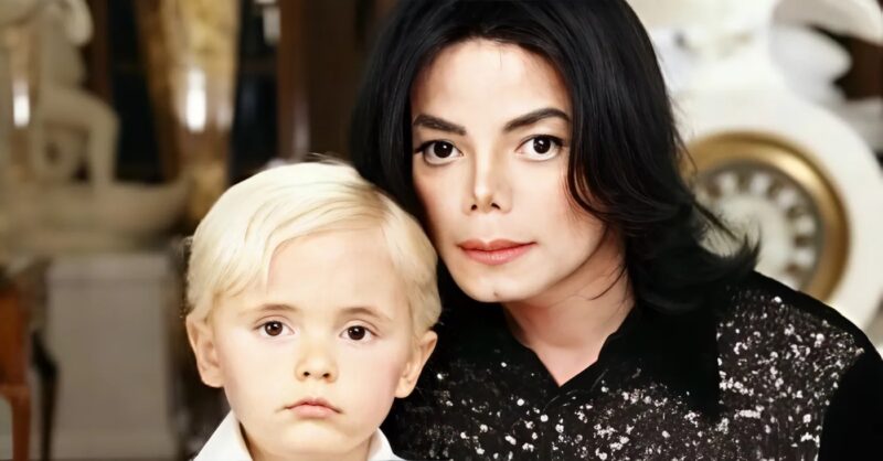 Ő az új Michael Jackson? Blanket Jackson döbbenetes hasonlósága apjával lázba hozta a rajongókat! Mély tekintete és titokzatos kisugárzása mintha az ikonikus popsztárt idézné meg.