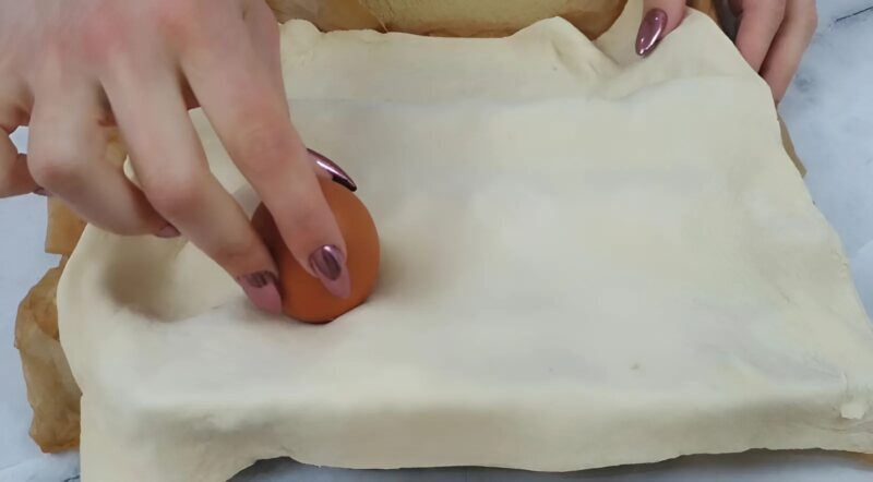 A barátnőm mindig megtartja a tojásdobozokat, miután megvette a tojásokat — meglepődtem, amikor megtudtam, miért.
